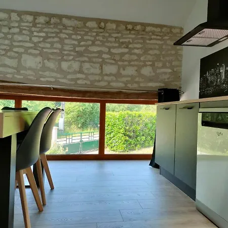 Des Gatines 3 Etoiles Apartman Berthegon